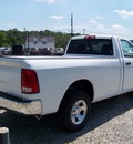 ram ram pickup 1500 2011 white gasoline 8 cylinders 2 wheel drive not specified 44024