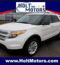 ford explorer 2011 white suv xlt gasoline 6 cylinders 4 wheel drive 6 speed automatic 55321