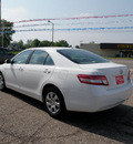 toyota camry 2011 white sedan gasoline 4 cylinders front wheel drive automatic 55321