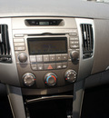 hyundai sonata 2009 gray sedan gasoline 4 cylinders front wheel drive automatic 76205