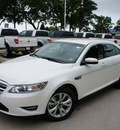 ford taurus 2011 white sedan sel gasoline 6 cylinders front wheel drive 6 speed automatic 76205