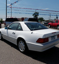 mercedes benz sl class 1995 white sl500 gasoline v8 rear wheel drive automatic 55321