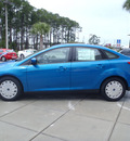 ford focus 2012 blue sedan se gasoline 4 cylinders front wheel drive automatic 32401