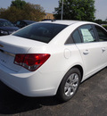 chevrolet cruze 2012 white sedan ls gasoline 4 cylinders front wheel drive automatic 60007