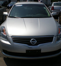 nissan altima 2009 silver sedan gasoline 4 cylinders front wheel drive automatic 13502