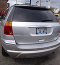 chrysler pacifica 2006 silver suv limited gasoline 6 cylinders all whee drive automatic 98371