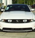 ford mustang 2011 white coupe gt gasoline 8 cylinders rear wheel drive 5 speed manual 32401
