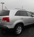 kia sorento 2012 silver suv lx gasoline 4 cylinders front wheel drive 6 speed automatic 43228