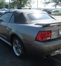 ford mustang 2002 dk  gray gt deluxe gasoline 8 cylinders rear wheel drive manual 43228