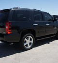 chevrolet tahoe 2011 black granite suv lt flex fuel 8 cylinders 2 wheel drive 6 speed automatic 76087