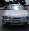 chevrolet monte carlo 2002 silver coupe gasoline 6 cylinders front wheel drive automatic 76087