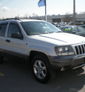 jeep grand cherokee 2004 silver suv laredo gasoline 6 cylinders 4 wheel drive automatic with overdrive 13502