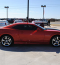 chevrolet camaro 2010 orange coupe ss gasoline 8 cylinders rear wheel drive automatic 76087