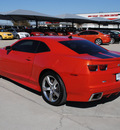 chevrolet camaro 2010 orange coupe ss gasoline 8 cylinders rear wheel drive automatic 76087