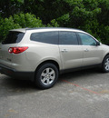 chevrolet traverse 2011 gold suv lt gasoline 6 cylinders all whee drive automatic 55391