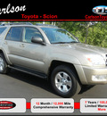 toyota 4runner 2005 gold suv sr5 4wd gasoline 8 cylinders 4 wheel drive automatic 55448