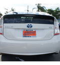 toyota prius 2011 white hatchback ii hybrid 4 cylinders front wheel drive cont  variable trans  91761