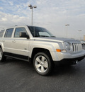 jeep patriot 2011 silver suv 70th annvc gasoline 4 cylinders 2 wheel drive automatic 60915