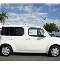nissan cube 2009 white wagon 1 8 sl gasoline 4 cylinders front wheel drive cont  variable trans  91761