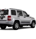 jeep liberty 2012 suv gasoline 6 cylinders 2 wheel drive dgv 4 spd  automatic vlp 42rle tran 33021