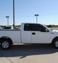 ford f 150 2009 white xl gasoline 8 cylinders 2 wheel drive automatic with overdrive 76087