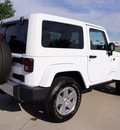 jeep wrangler 2011 white suv sahara gasoline 6 cylinders 4 wheel drive automatic with overdrive 76018