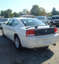 dodge charger 2010 white sedan sxt gasoline 6 cylinders rear wheel drive automatic 45324