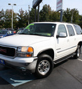 gmc yukon xl 2001 white suv 2500 slt gasoline 8 cylinders 4 wheel drive automatic with overdrive 07701