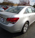 chevrolet cruze 2012 silver sedan ls gasoline 4 cylinders front wheel drive automatic 60007