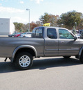 toyota tundra 2004 gray pickup truck sr5 access cab 4x4 gasoline 8 cylinders 4 wheel drive automatic with overdrive 56001