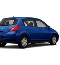 nissan versa 2012 blue hatchback gasoline 4 cylinders front wheel drive not specified 98371