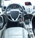 ford fiesta 2011 white hatchback se gasoline 4 cylinders front wheel drive automatic 32401