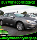 chrysler 200 2012 dk  gray sedan limited gasoline 4 cylinders front wheel drive automatic 33021