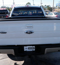 ford f 150 2009 white lariat flex fuel 8 cylinders 4 wheel drive automatic with overdrive 32401