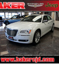 chrysler 300 2011 white sedan c gasoline 8 cylinders rear wheel drive automatic with overdrive 08844