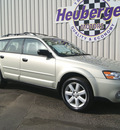subaru outback 2007 champagne gold wagon 2 5i basic gasoline 4 cylinders all whee drive automatic 80905