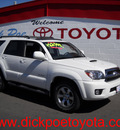 toyota 4runner 2007 white suv gasoline 6 cylinders rear wheel drive automatic 79925