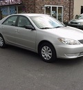toyota camry 2005 silver sedan le gasoline 4 cylinders front wheel drive automatic 06019