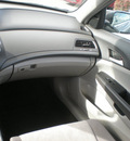 honda accord 2009 gray sedan lx gasoline 4 cylinders front wheel drive automatic 13502