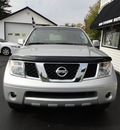 nissan pathfinder 2006 silver suv le gasoline 6 cylinders 4 wheel drive automatic 45005