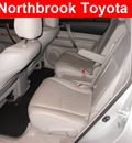 toyota highlander 2008 silver suv sport gasoline 6 cylinders all whee drive automatic 60062