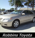toyota camry 2009 tan sedan le gasoline 4 cylinders front wheel drive automatic 75503