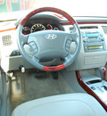 hyundai azera 2006 gray sedan limited gasoline v6 front wheel drive automatic 67210