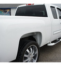 chevrolet silverado 1500 2011 white pickup truck lt flex fuel 8 cylinders 2 wheel drive automatic 77388