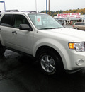 ford escape 2011 white suv xlt gasoline 4 cylinders all whee drive automatic 98032