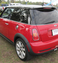 mini cooper s 2003 red hatchback gasoline 4 cylinders front wheel drive 5 speed manual 77379