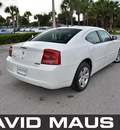 dodge charger 2008 white sedan gasoline 6 cylinders rear wheel drive automatic 32771