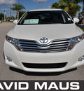 toyota venza 2011 white gasoline 4 cylinders front wheel drive automatic 32771