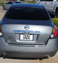 nissan altima 2008 gray sedan 2 5 s gasoline 4 cylinders front wheel drive automatic 76018