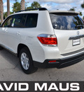 toyota highlander 2012 white suv gasoline 6 cylinders front wheel drive automatic 32771